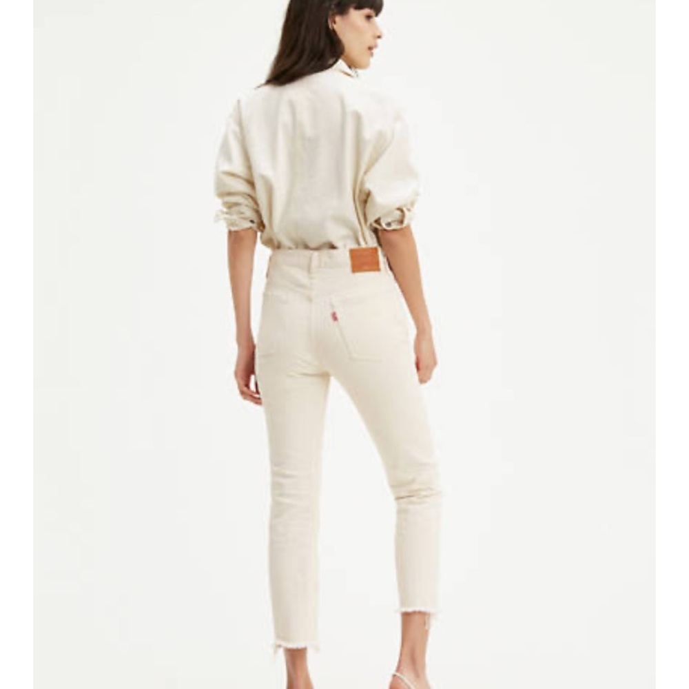 White 501 Levi’s
